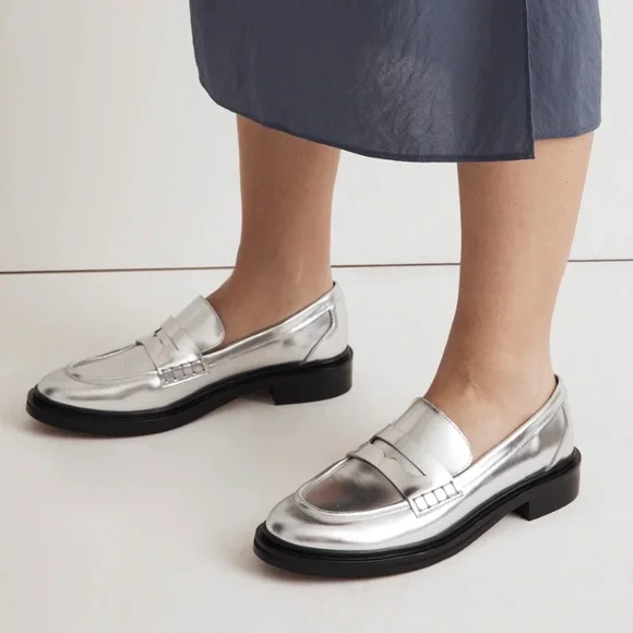 Madewell Penny Loafers in Silver Sz 6.5 - Picture 3 of 7